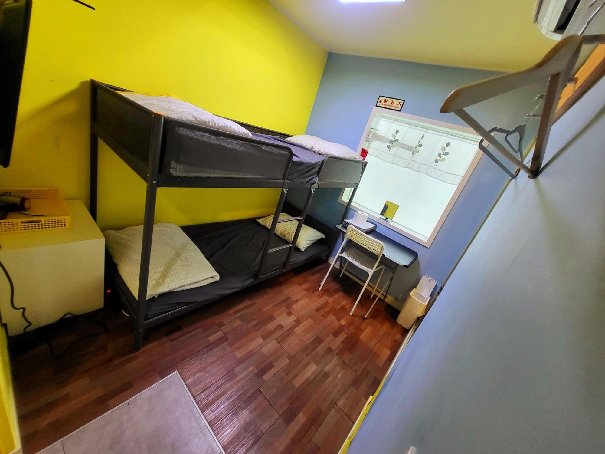 24 Guesthouse Sinchon Avenue Seoul Eksteriør billede