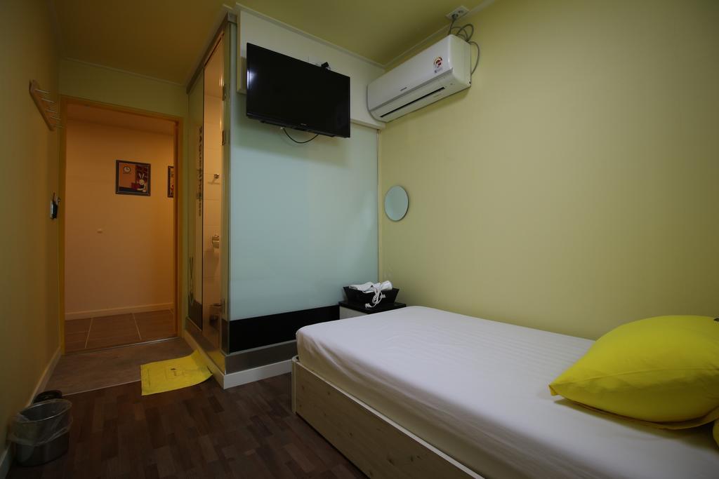 24 Guesthouse Sinchon Avenue Seoul Eksteriør billede